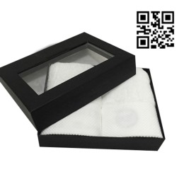 TWLP002 訂造精裱開窗毛巾盒款式   設計燙金LOGO毛巾盒款式    自訂毛巾盒款式    毛巾盒製衣廠 TWLP002 訂造精裱開窗毛巾盒款式   設計燙金LOGO毛巾盒款式    自訂毛巾盒款式    毛巾盒製衣廠